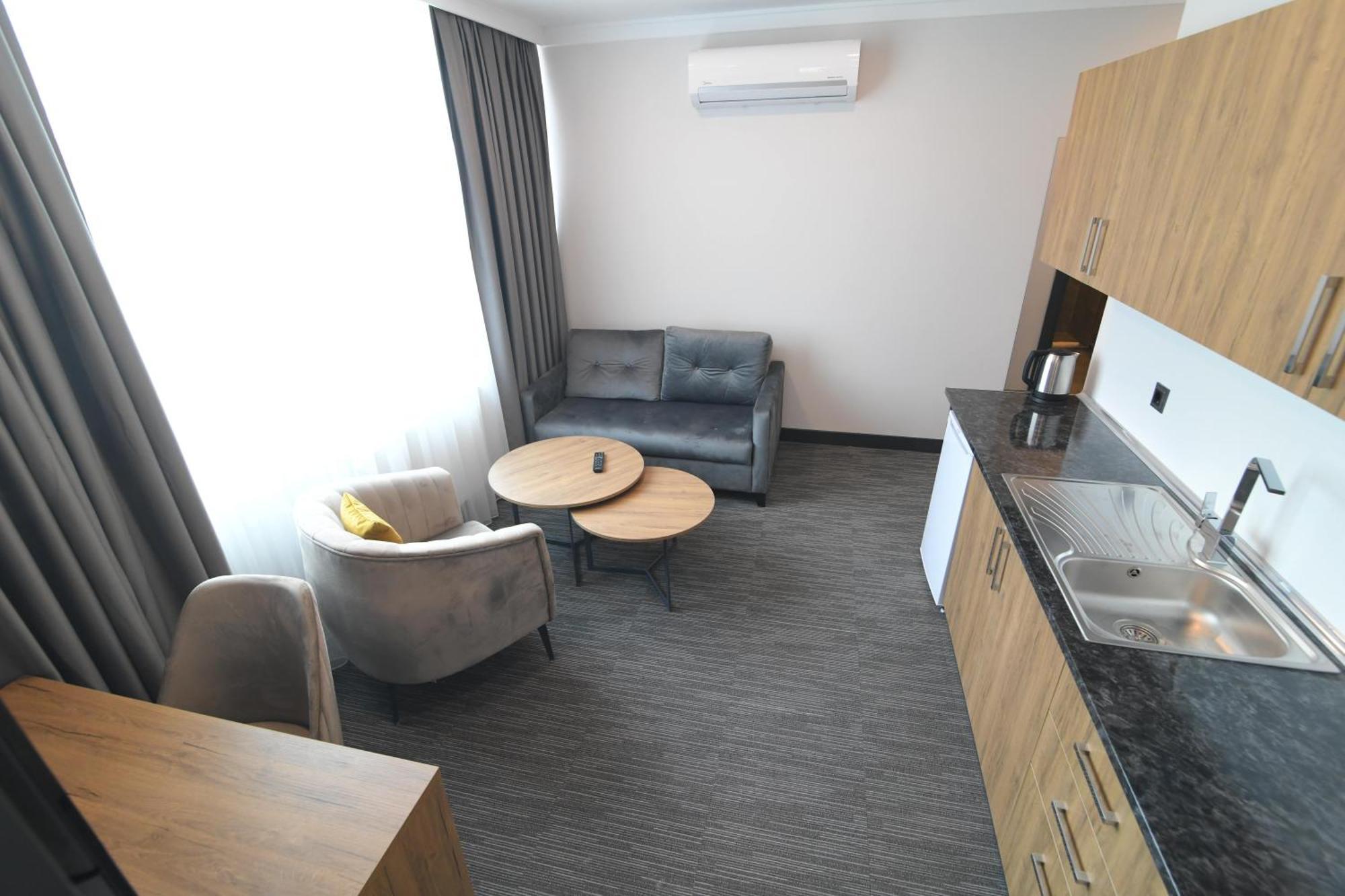 Home Plus Hotel Estambul Exterior foto