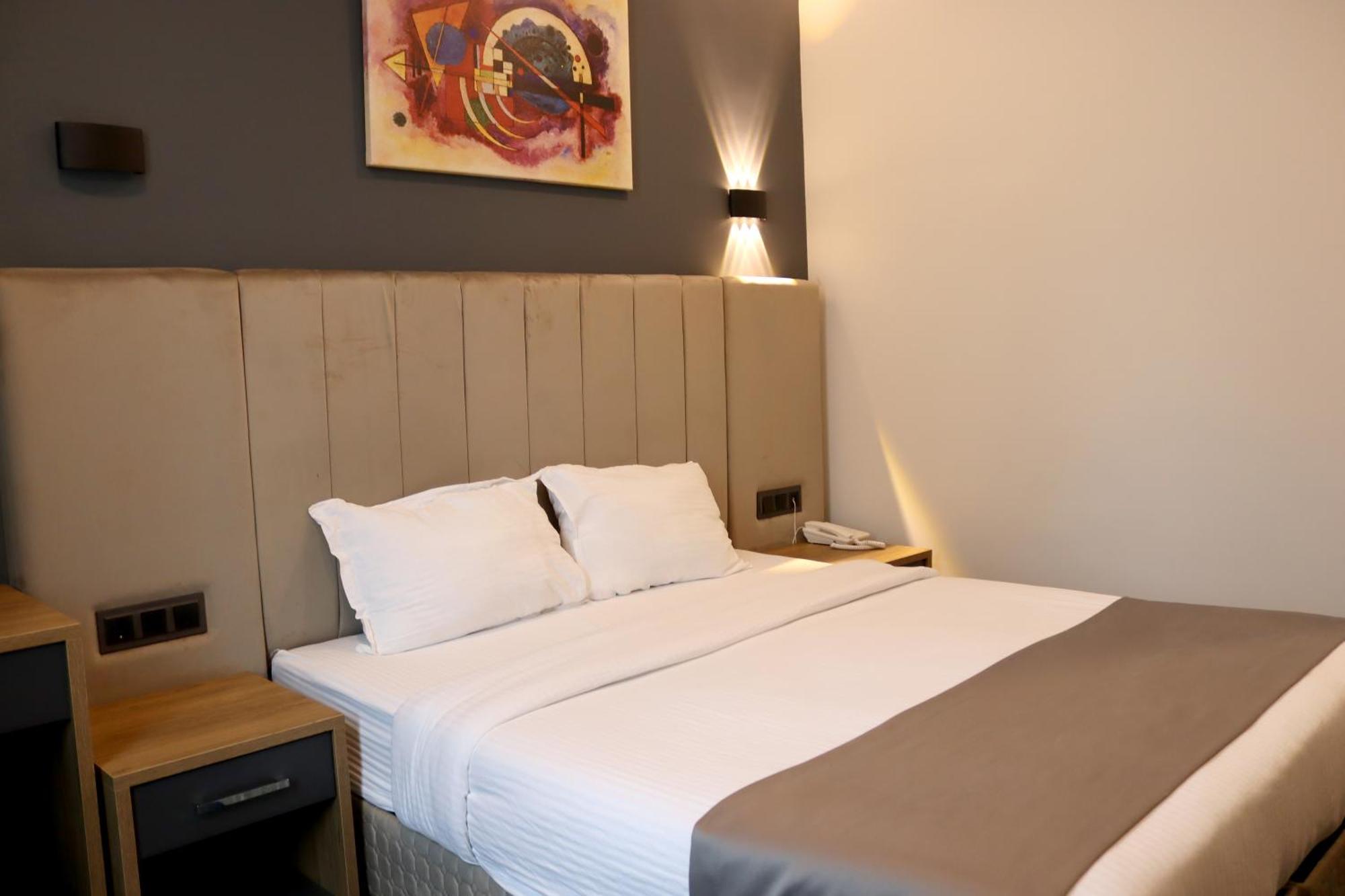 Home Plus Hotel Estambul Exterior foto